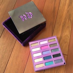 Urban Decay 15 Year Anniversary Palette